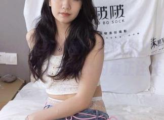 BoBoSocks袜啵啵 – 定制款白色吊带？芝士说这才是时髦的真正诠释！