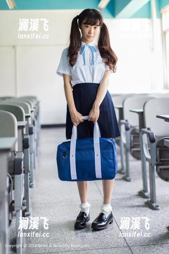 BoLoli菠萝社-Suki朱忆音 BoLoli菠萝社 - 这才是花嫁的真谛吗?Suki朱忆音的写真下载,让人琢磨不透。