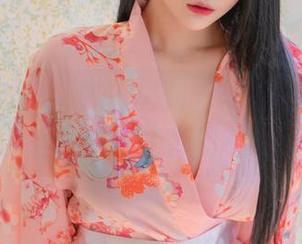Bomi(普美)泳衣系列，作品不多，但图库里的每一帧都超有戏。
