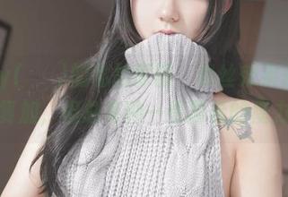 Hizzy(히지)的私拍原图，黑丝效果差到无以复加，但总有种一看再看的魔力。