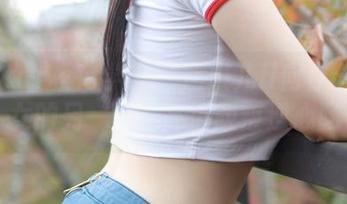 MFStar模范学院 – 唐琪儿il向你分享修女的另一面，高清版叛逆心肠