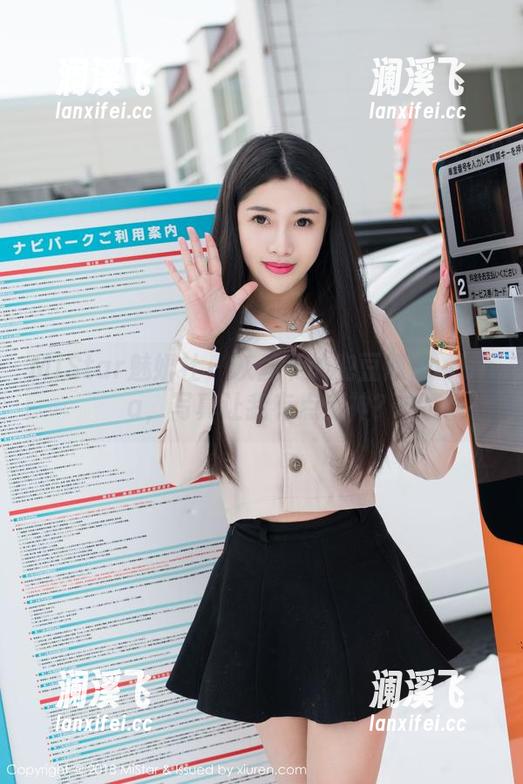 MiStar魅妍社-兜豆靓Youlina MiStar魅妍社 - 灰丝下的兜豆靓Youlina,写真让我有点走神?