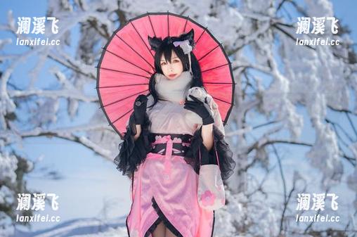 Neko薇薇 欢迎回到Neko薇薇的更新现场——这次有什么新花样和信浓礼服乱入?