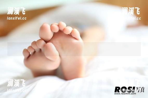 ROSI写真 点亮你的眼界——ROSI套装原图奉上,福利不容小觑