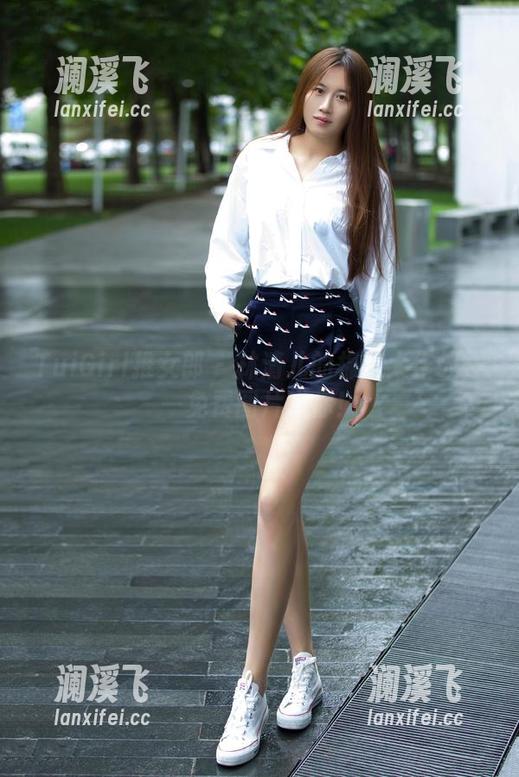 TuiGirl推女郎-林清儿 TuiGirl推女郎 - 林清儿的棉袜大作战——免费图片送你!