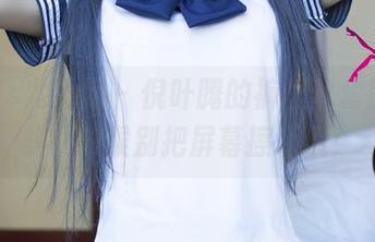 UGirls尤果网 – 倪叶腾的裤里丝套图，下载的时候别把屏幕擦坏哦！