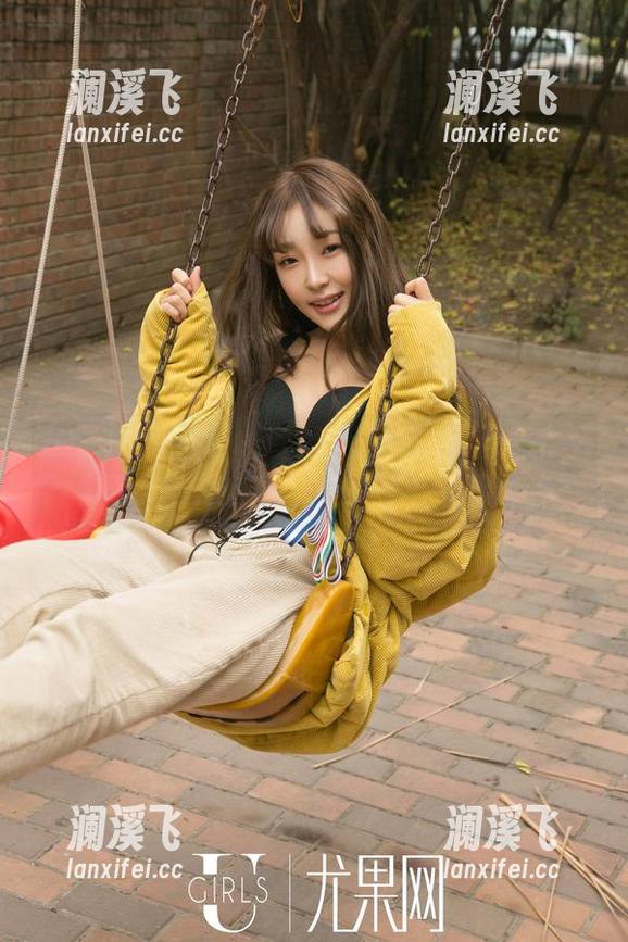 UGirls尤果网-张译文 UGirls尤果网 - 资源还能再丰富点吗?张译文的黑白表现让我想多看看。