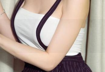 UGirls尤果网 – 学校必备：李凌子的私房校服美图解析！