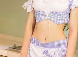UGirls尤果网 – 杨乔之的全套和服作品，站着拍没关系，坐下时却谐音成“其实你也想！”（哈哈）