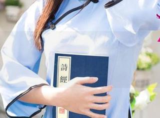UGirls尤果网 – 运动是道风景,谭晓彤高清图包带有一丝怪异的美!