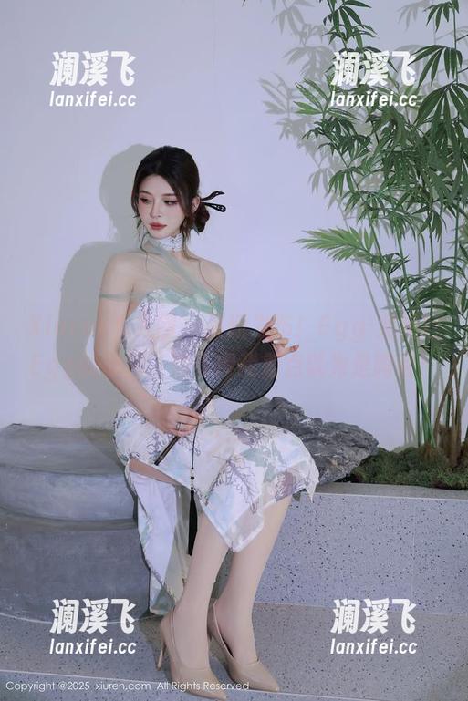 Xiuren秀人网-Egg-尤妮丝Egg Xiuren秀人网 - 最新发布!Egg-尤妮丝Egg的原图,油亮得我差点以为是陶瓷!