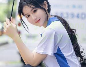 Xiuren秀人网 – 小泡芙winna的旅拍合集，壁纸里藏了多少千里之外的私语？