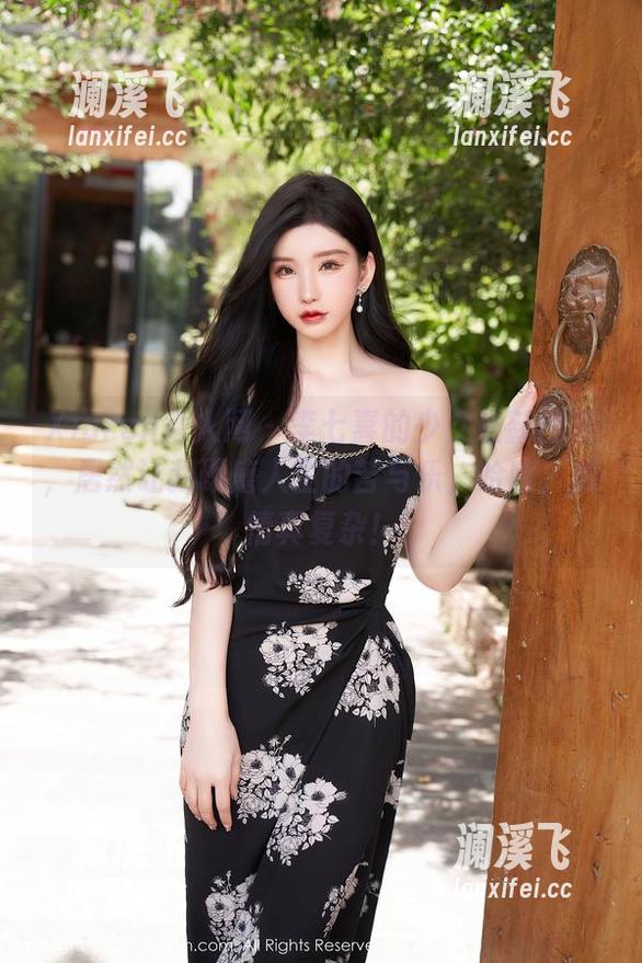 Xiuren秀人网-李七喜 Xiuren秀人网 - 李七喜的少女最新图册,居然让我琢磨人生的苦与乐,哈哈,感情真复杂!