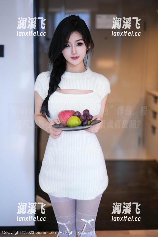 Xiuren秀人网-程程程 Xiuren秀人网 - 这份“白色”作品,程程程又是在朦胧中透出一点点俏皮吗?