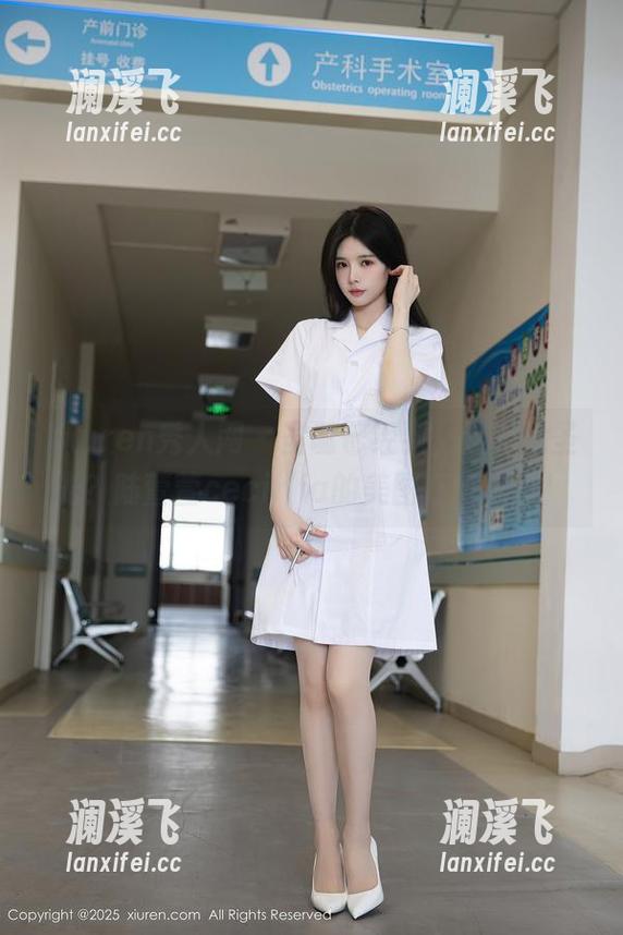 Xiuren秀人网-陆萱萱cecillia Xiuren秀人网 - 圣诞已经到,这都没圣光?陆萱萱cecillia的美图打破常规!