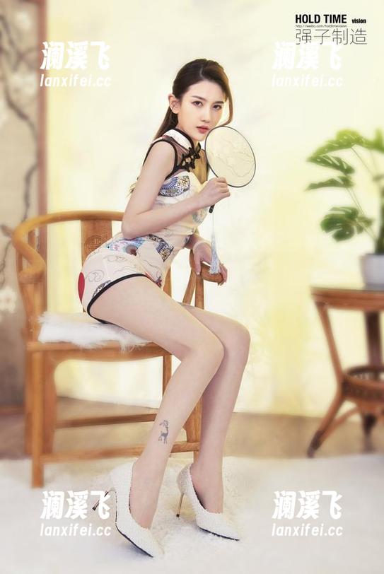 丽柜-亮亮 丽柜 - 想透亮亮的思维?先从这组丽柜一品写真开始吧。
