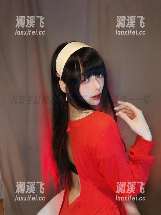 九言主打短裙全集，下载前需谨慎——可能上头哦！