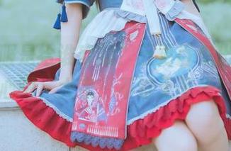 这护士服是给谁穿的？五更百鬼出没，收心吧，大家，不过无圣光！