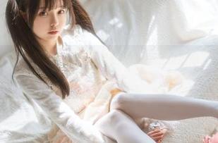 哎呀，哪个小伙伴说六味帝皇酱的樱花女友没新意？这美图我直接打脸