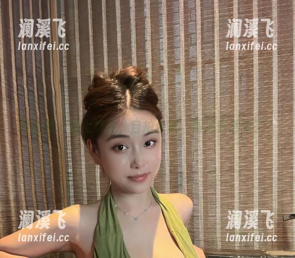 微密圈 - 线上奶雯，自拍合集，画风竟然变了？