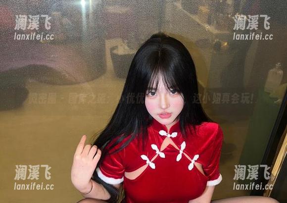 微密圈 - 图库之旅：小优优子护士版，这小妞真会玩！
