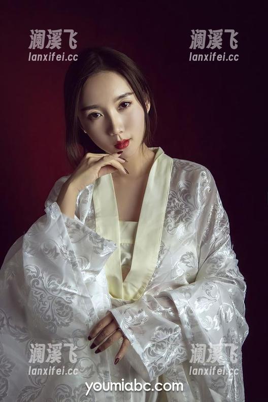 尤蜜荟 - 陈宇曦带来的高清学妹合集，我的眼睛在这里停留了好久。