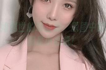想看抖娘利世的职业装:原图中的每一处都是小心机!