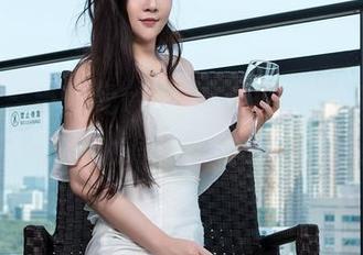 推女神 – 当玉兔miki遇上内衣，你会发现高清动图上有种莫名的俏皮感！