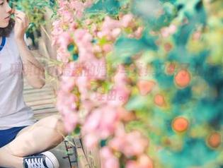 推女神 – 棒！琪琪qlql最新的婚纱写真集又给了我更多向往爱情的理由。