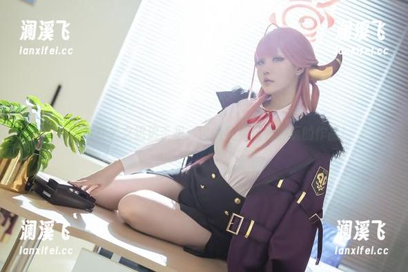 星之迟迟 连衣裙在星之迟迟手里:世上竟有这么会玩的作品!
