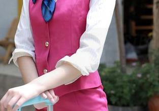 模范学院 – 全套毕业那天:SiByl李思宁的教室写真,请勿投喂食物!