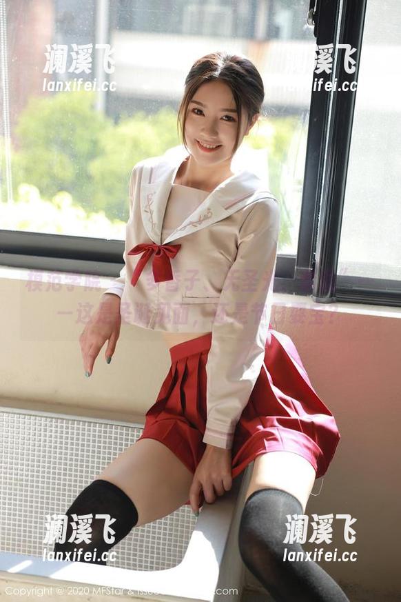模范学院-多香子 模范学院 - “多香子、无圣光、套图”——这是圣诞见面,还是节日耍宝?