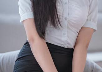 分享：海克斯科技小蛋糕体操服写真集，身形好迷，头脑风暴？