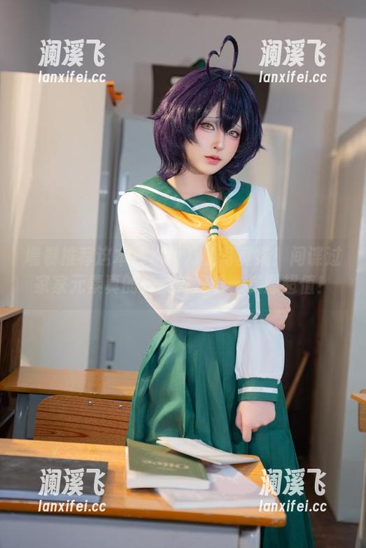 清水由乃 墙裂推荐这本清水由乃的写真集!间谍过家家元素真的是意外好看,资源超值!
