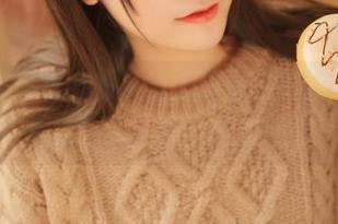 这款连衣水手服，猫九酱在写真集中太会挑选搭配了吧？太有趣了