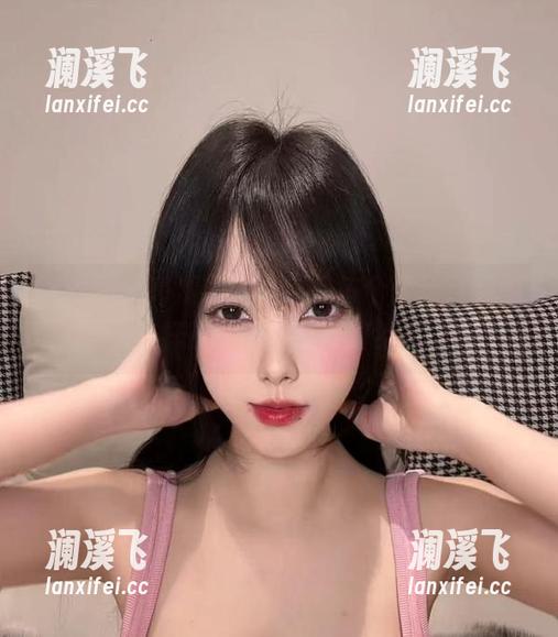 微密圈 - 高清精致，不是每个蕾丝套装都能这样撩人，琳铛铛真给力。