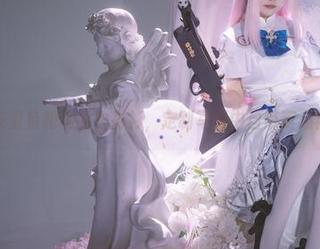 矢量鱼和她的白衬衫，定制写真中自带萌点！
