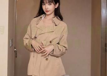 秀人网 – 蛋蛋宝的制服造型，免费美图带你体验别样的惊艳！