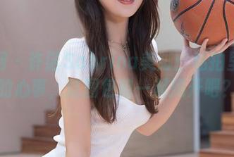 秀人网 – 许诺Sabrina美脚：私拍里藏着的心事，这图包咱一起揭开吧？