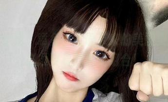 跟上步伐，章鱼小童谣带来的美图更新是必须要看的美足组合！