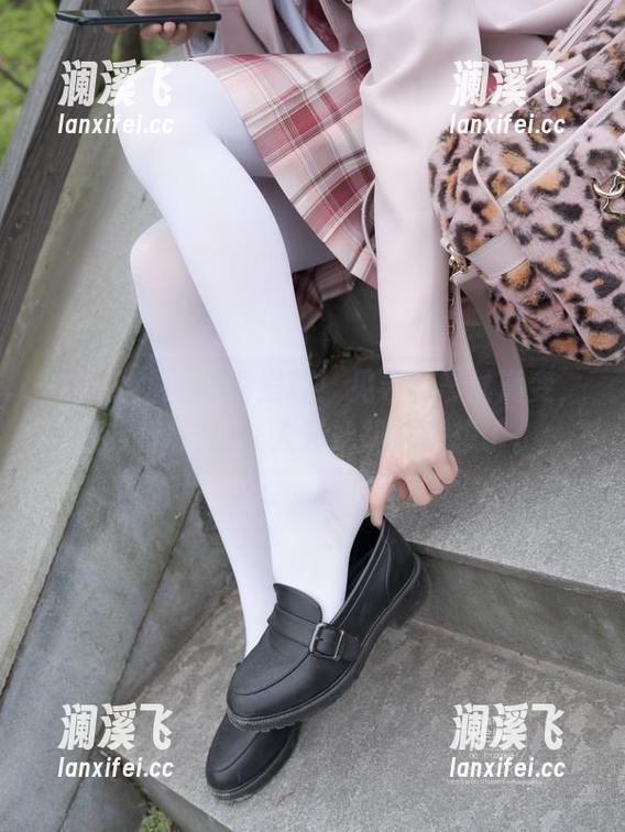 紧急企划-见希w 紧急企划 - 高清呈现!见希w黑丝渐变,在线就已经让人开始胡思乱想了。