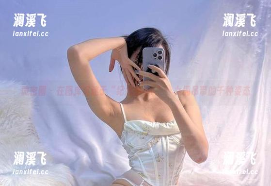 微密圈 - 在图库沉迷于“纪念小小v”：女佣吊带的千种姿态