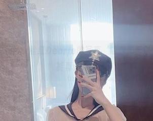 微密圈 – 男主视角：脸红Dearie的写真，让你无言以对，下载后才能真正体会