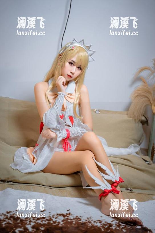 萌芽儿o0 观看萌芽儿o0这泳装写真,潜水员们也得甘拜下风吧?!