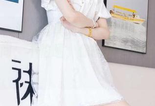 袜啵啵 – 海边写真更新！雪糕的“海滩女神”瞬间，不怕晒，你能抵挡她的魅力吗？