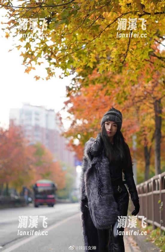 辣妈女神 微密圈 - 辣妈女神沐浴之旅,图库里闪耀归来,免费下载哦~